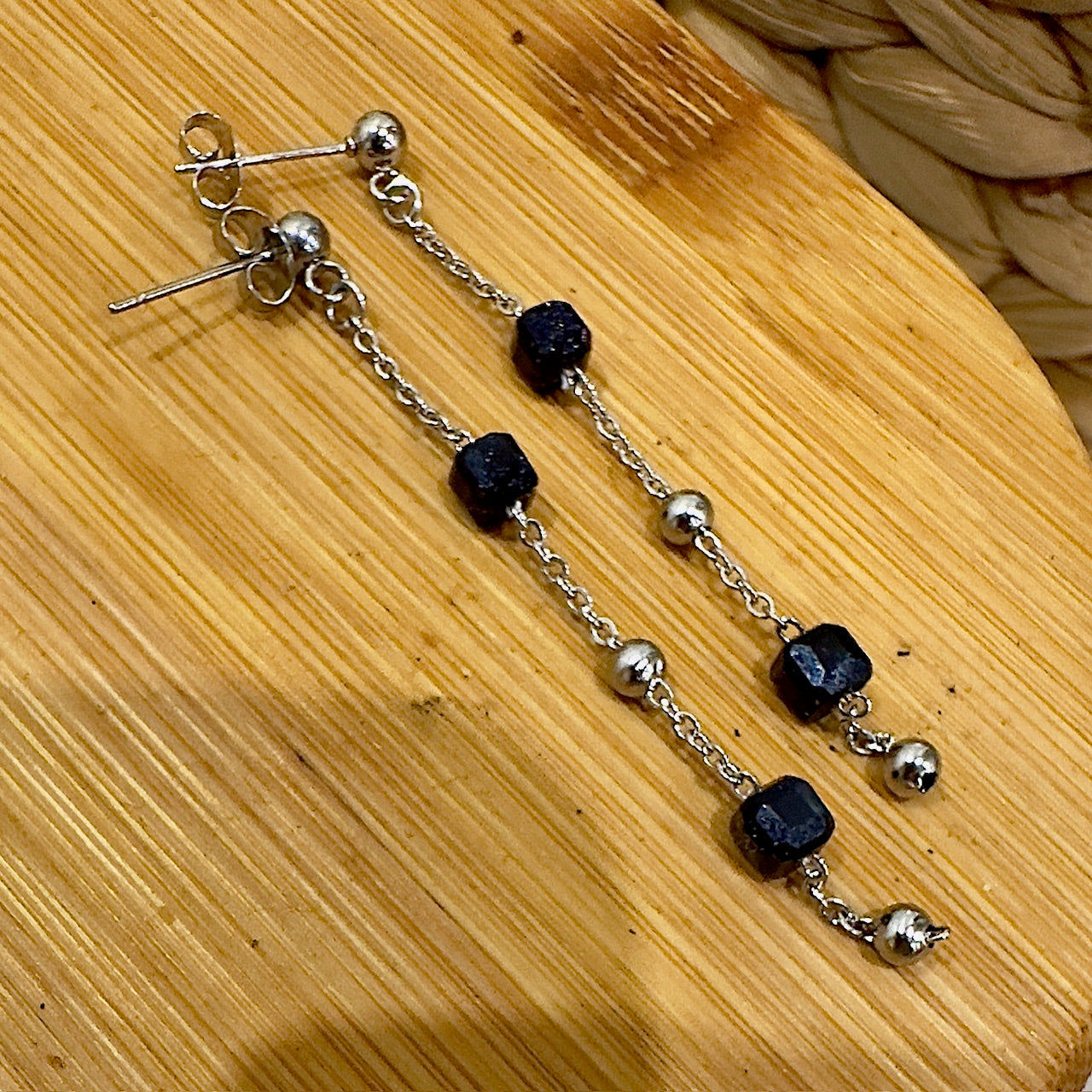 Boucles d'oreilles Sigma (création)
