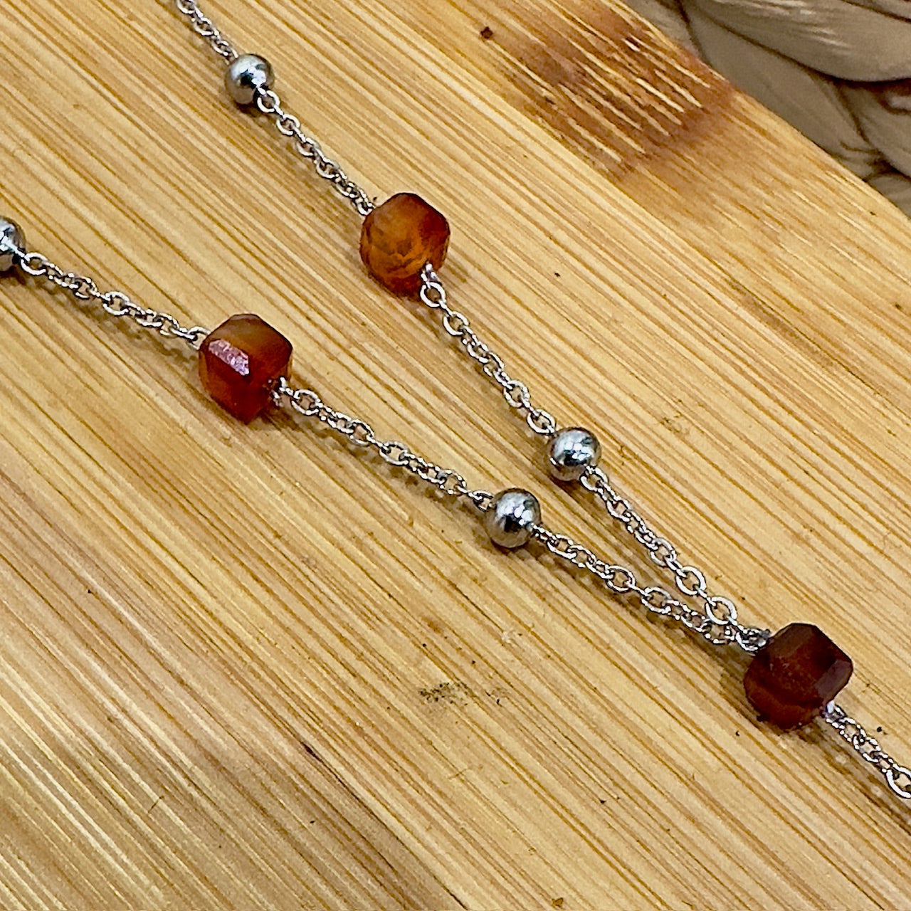 Collier Y Orelle argenté (création)
