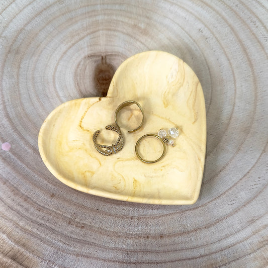 Coupelle à bijoux coeur.