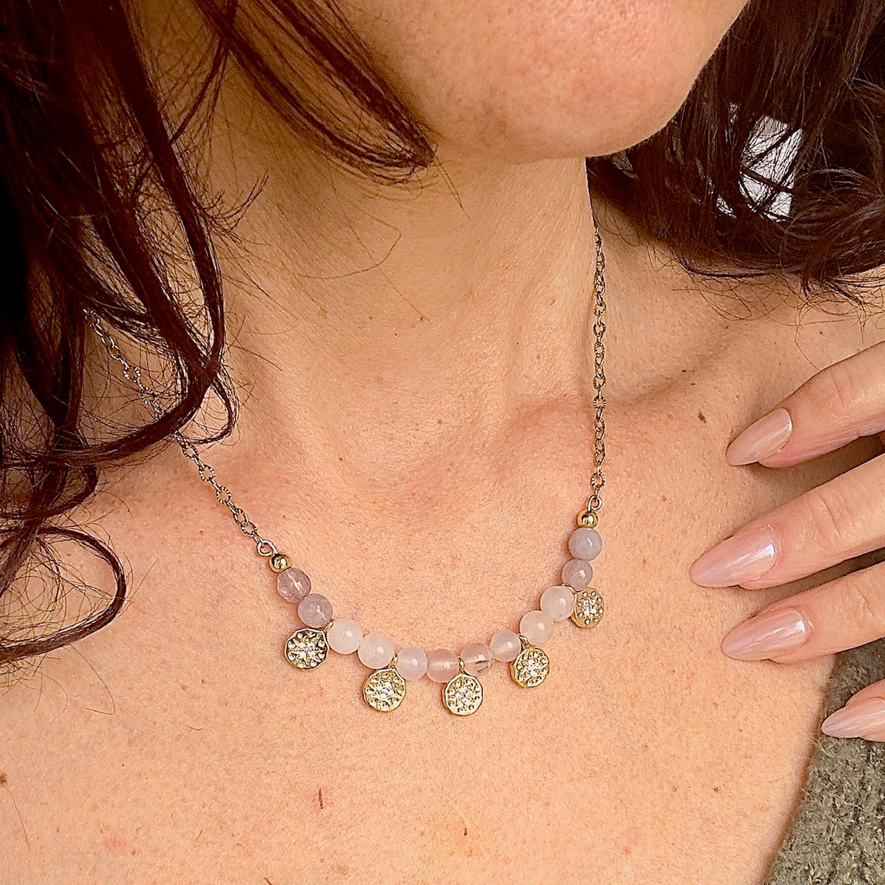 Collier Snow