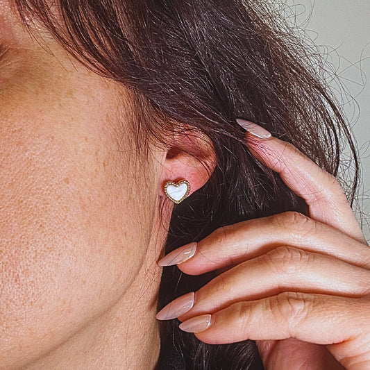 Puce d'oreille Amore (doré/argenté)